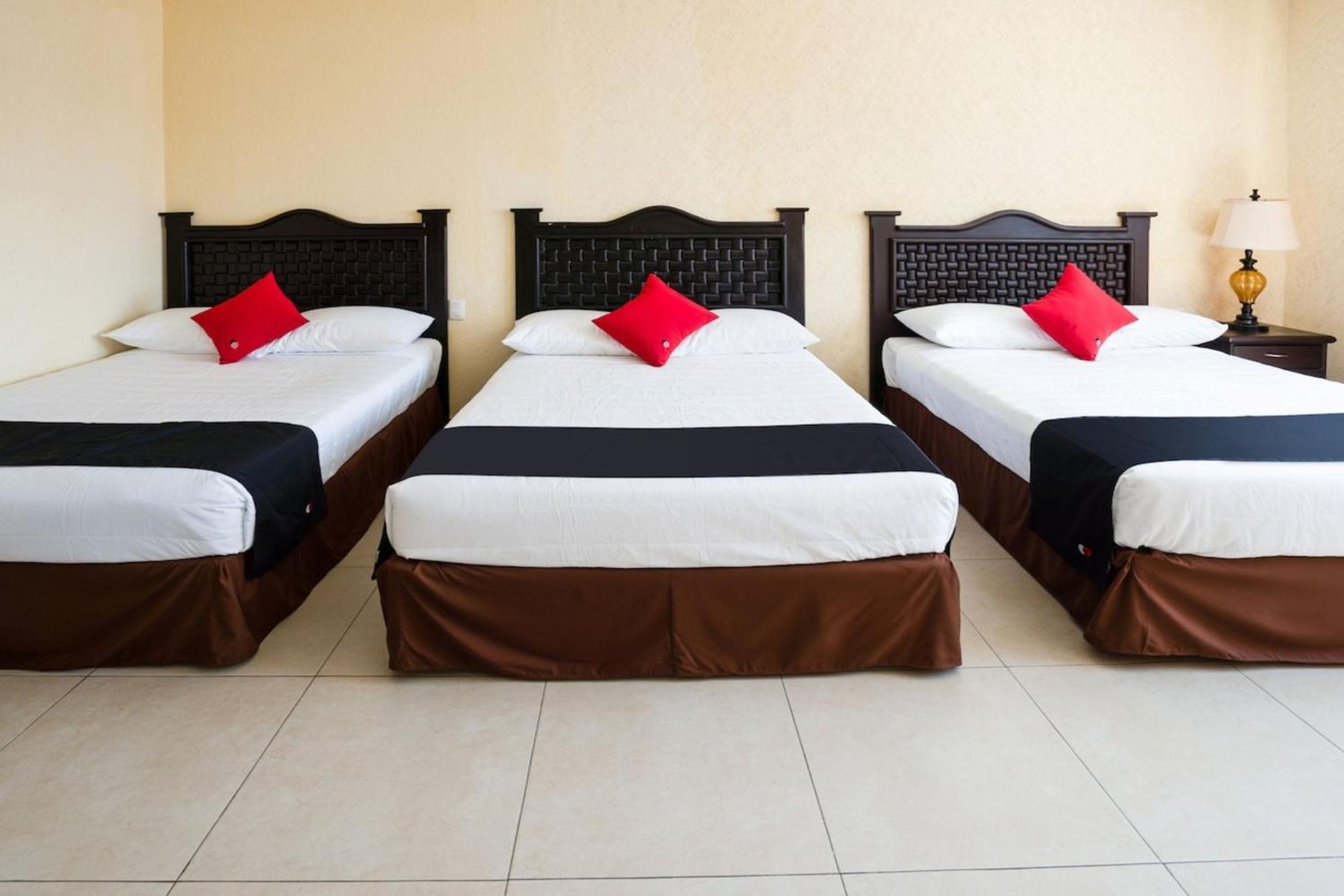 Capital O Hotel Los Caracoles, Acapulco Zewnętrze zdjęcie